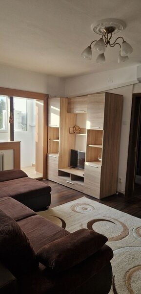 Huedin, 2 camere semidecomandat, mobilat & utilat, 4/10